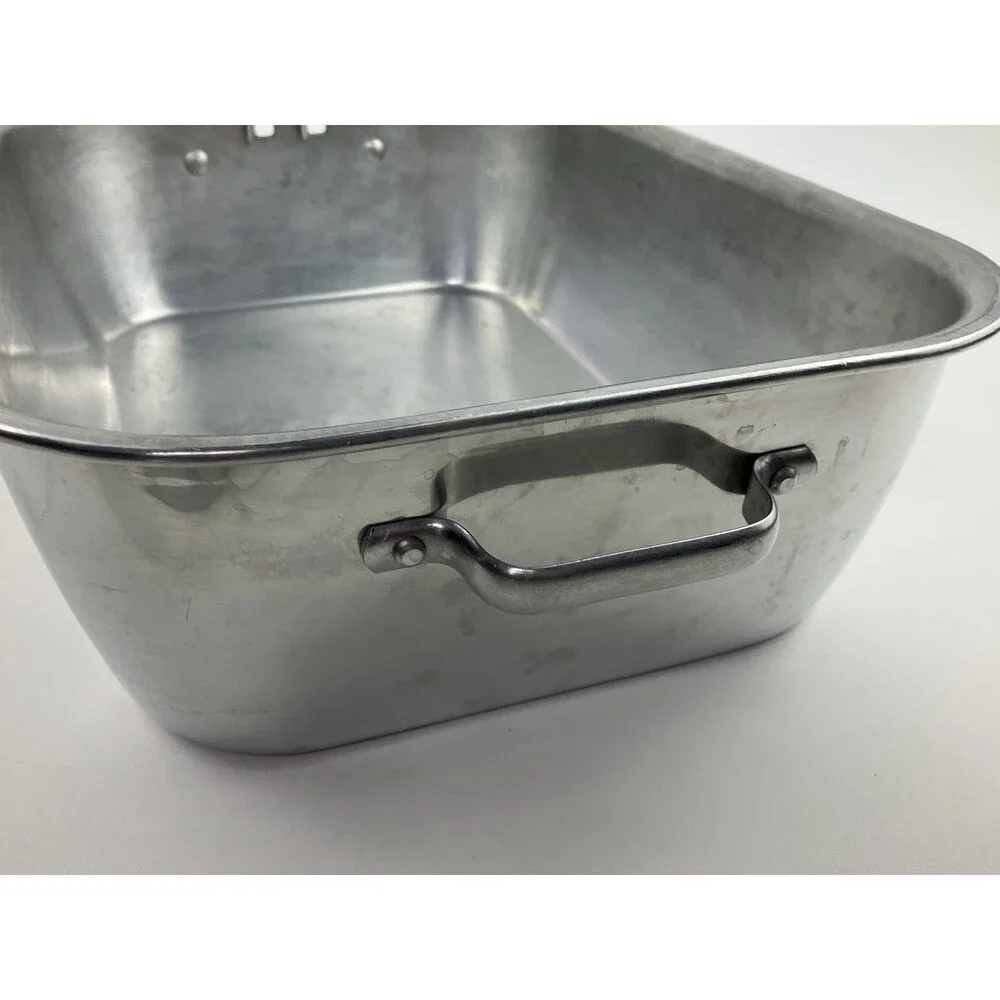 Wear Ever Aluminum Two Piece Roaster Dutch Oven Top #918 Bottom #818 USA
